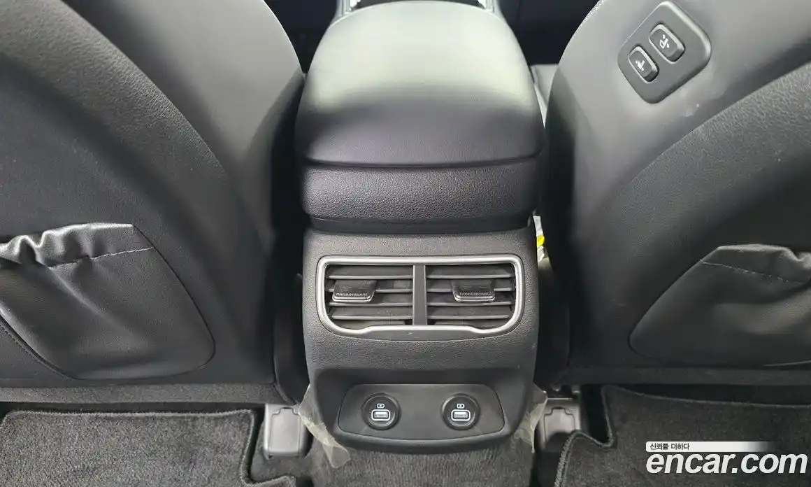 Hyundai Santa Fe 2022 2.2 автомат (гидро), фото 25