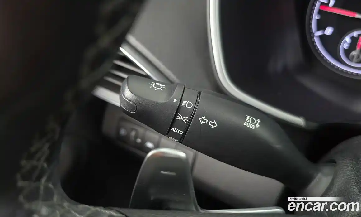 Hyundai Santa Fe 2022 2.2 автомат (гидро), фото 29