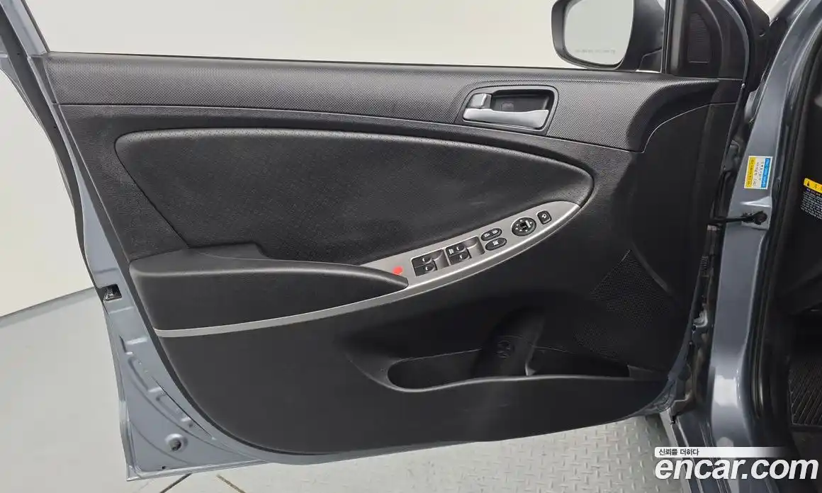 Hyundai Accent 2018 1.4 автомат (гидро), фото 27