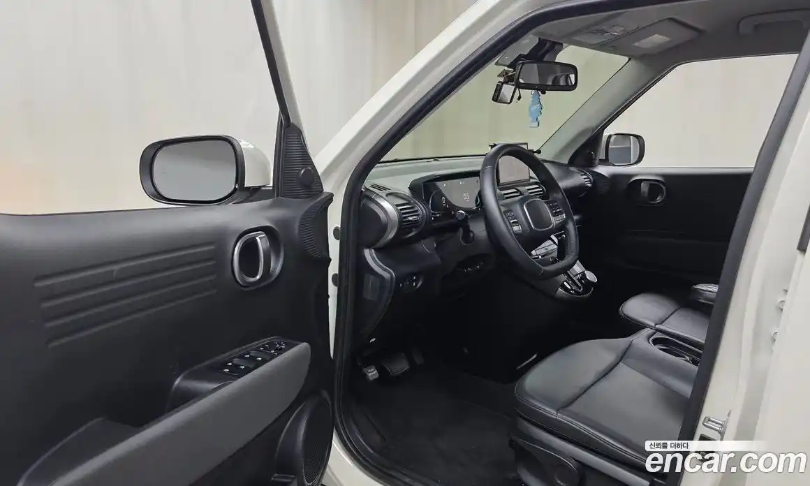 Hyundai Casper 2024 1.0 автомат (гидро), фото 13