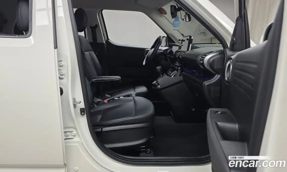 Hyundai Casper 2024 1.0 автомат (гидро), фото 16