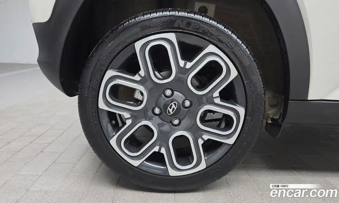 Hyundai Casper 2024 1.0 автомат (гидро), фото 5