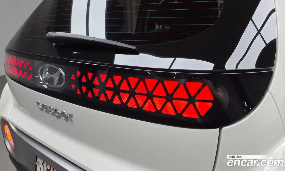 Hyundai Casper 2024 1.0 автомат (гидро), фото 9