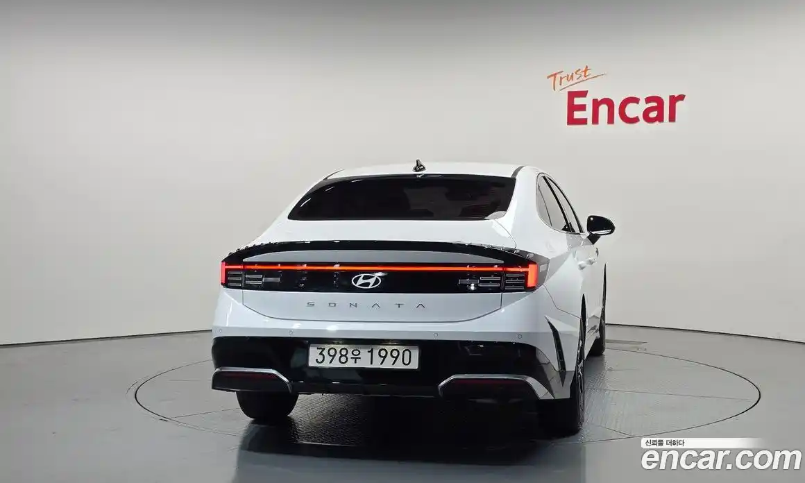 Hyundai Sonata 2025 2.0 автомат (гидро), фото 4