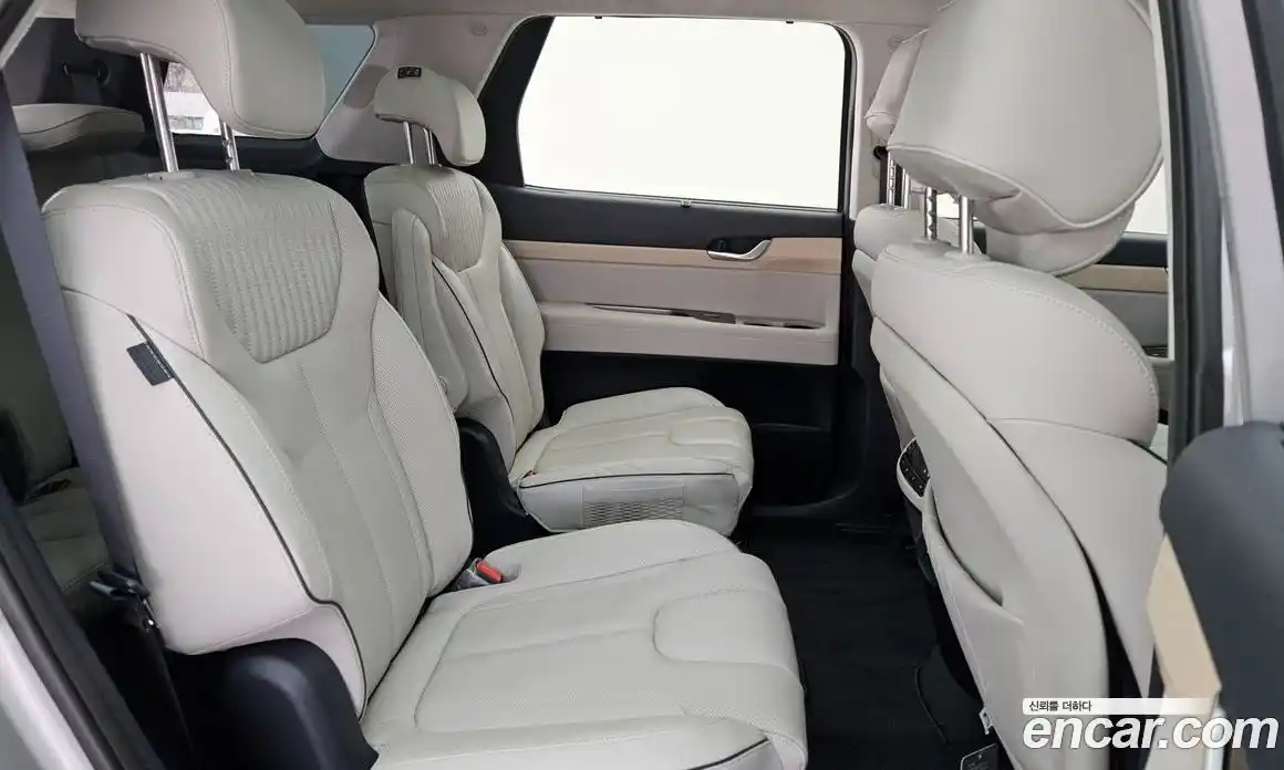 Hyundai Palisade 2023 3.8 автомат (гидро), фото 12