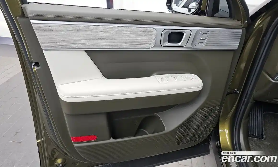 Hyundai Santa Fe 2024 2.5 автомат (гидро), фото 14
