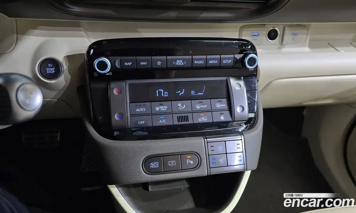 Hyundai Casper 2024 0.2 автомат (гидро), фото 28