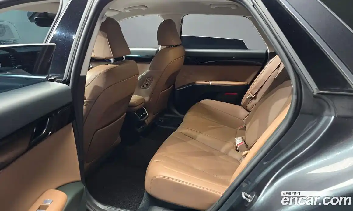 Hyundai Grandeur 2024 2.5 автомат (гидро), фото 18