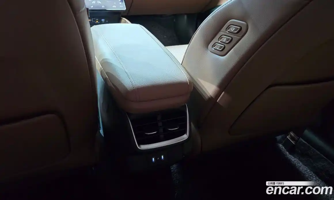 Hyundai Grandeur 2024 2.5 автомат (гидро), фото 27