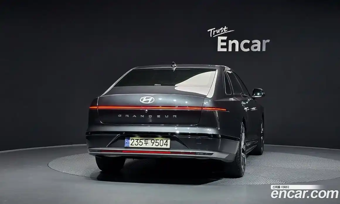 Hyundai Grandeur 2024 2.5 автомат (гидро), фото 4
