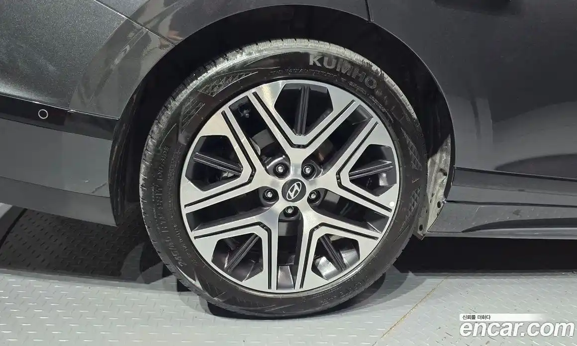 Hyundai Grandeur 2024 2.5 автомат (гидро), фото 5
