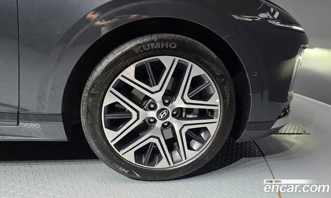Hyundai Grandeur 2024 2.5 автомат (гидро), фото 7
