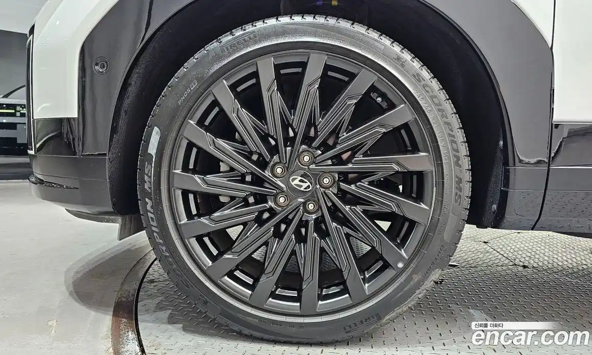 Hyundai Santa Fe 2024 2.5 автомат (гидро), фото 5