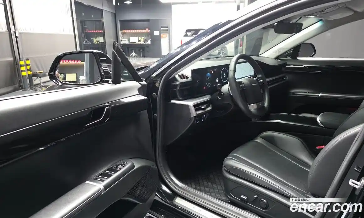 Hyundai Grandeur 2022 2.5 автомат (гидро), фото 13