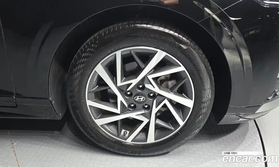 Hyundai Grandeur 2022 2.5 автомат (гидро), фото 7