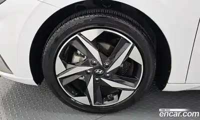 Hyundai Avante 2021 1.6 автомат (гидро), миниатюра 5