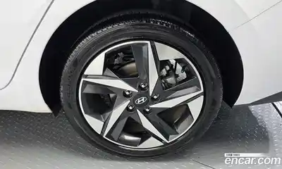 Hyundai Avante 2021 1.6 автомат (гидро), миниатюра 7