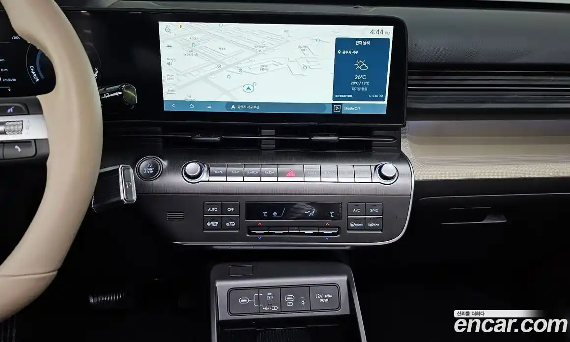 Hyundai Kona 2023 0.2 автомат (гидро), фото 18