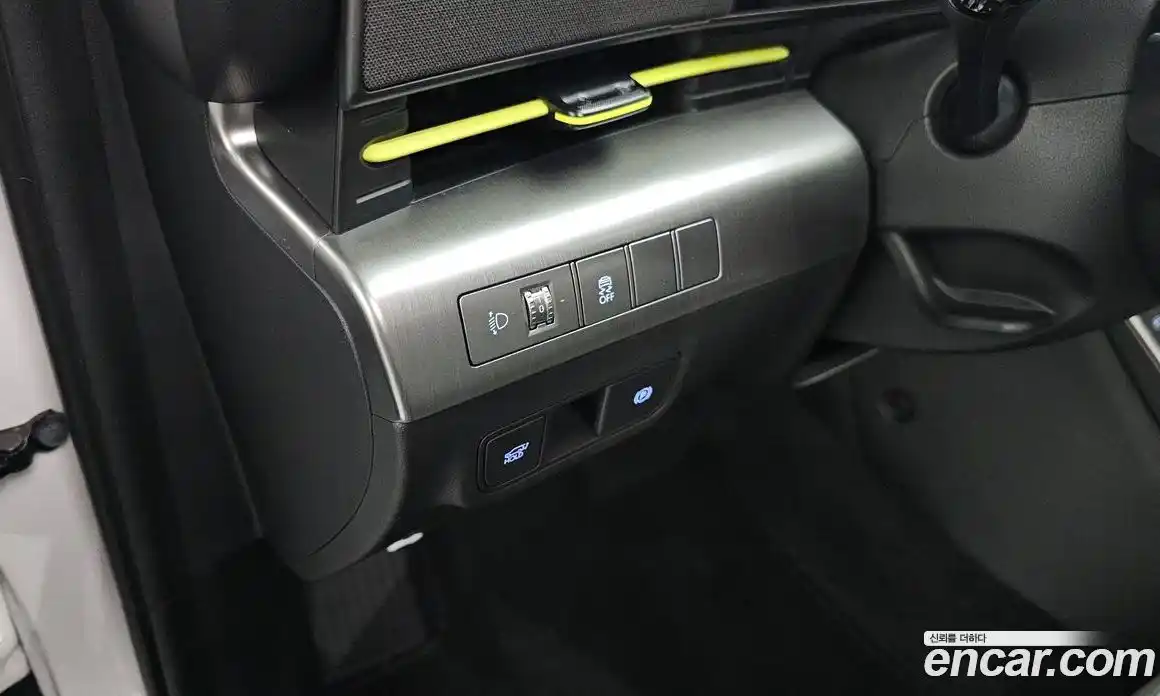 Hyundai Kona 2025 1.6 автомат (гидро), фото 22