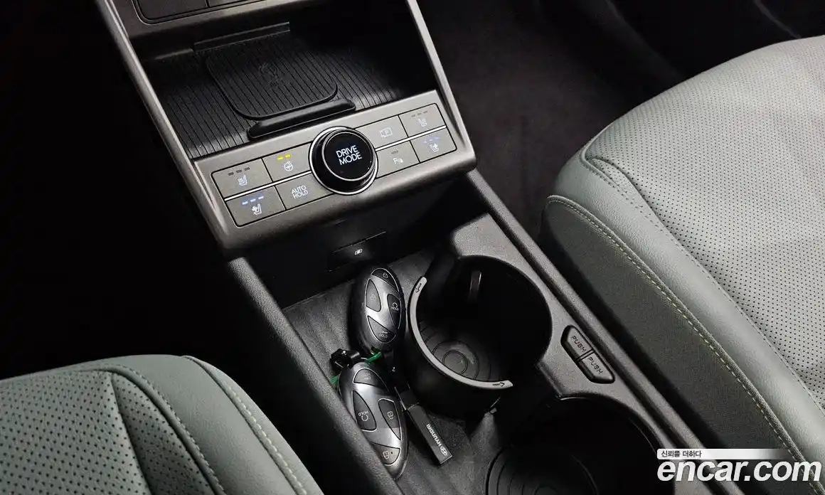 Hyundai Kona 2025 1.6 автомат (гидро), фото 25