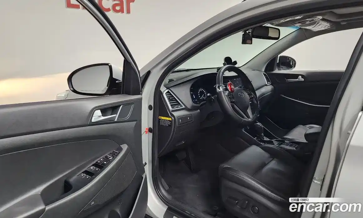 Hyundai Tucson 2016 2.0 автомат (гидро), фото 12