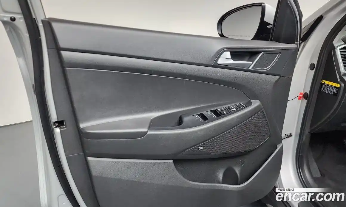 Hyundai Tucson 2016 2.0 автомат (гидро), фото 13