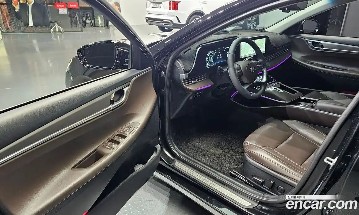 Hyundai Grandeur 2020 2.5 автомат (гидро), фото 13