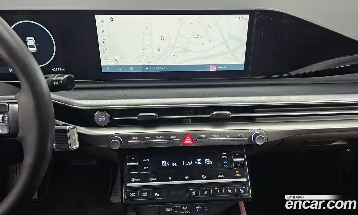 Hyundai Grandeur 2024 2.5 автомат (гидро), фото 13