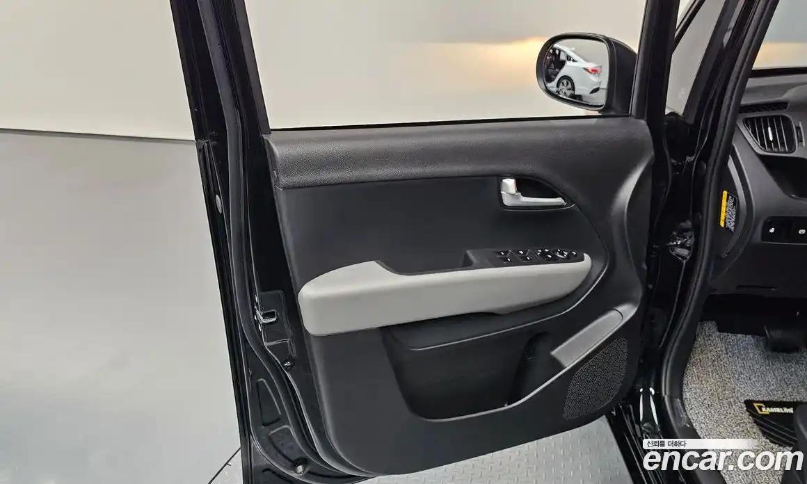 Kia Ray 2025 1.0 автомат (гидро), фото 13
