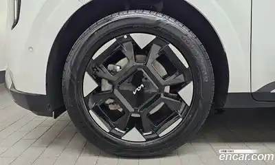 Kia Carnival 2024 1.6 автомат (гидро), миниатюра 5