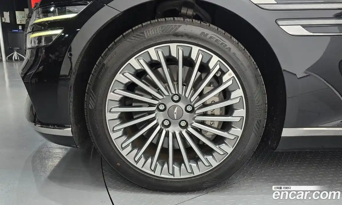 Genesis G80 2022 0.2 автомат (гидро), фото 5