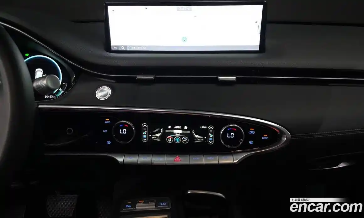 Genesis GV70 2022 2.5 автомат (гидро), фото 18