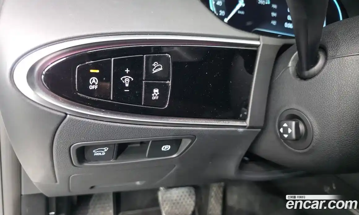 Genesis GV70 2022 2.5 автомат (гидро), фото 25