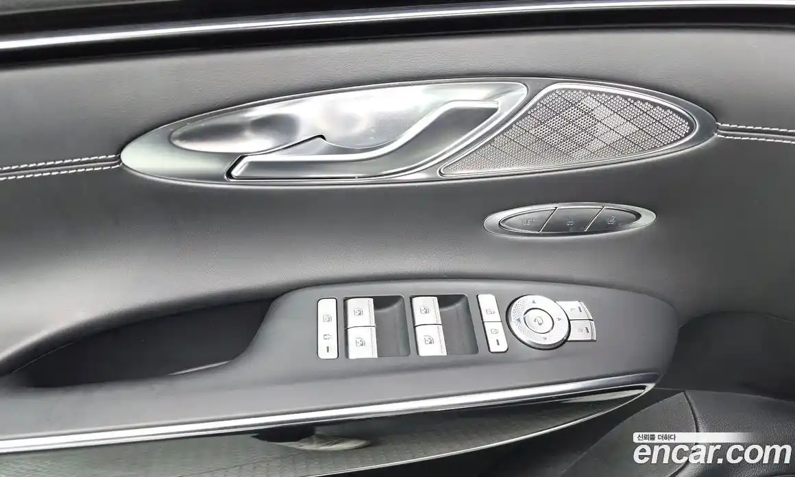 Genesis GV70 2022 2.5 автомат (гидро), фото 27