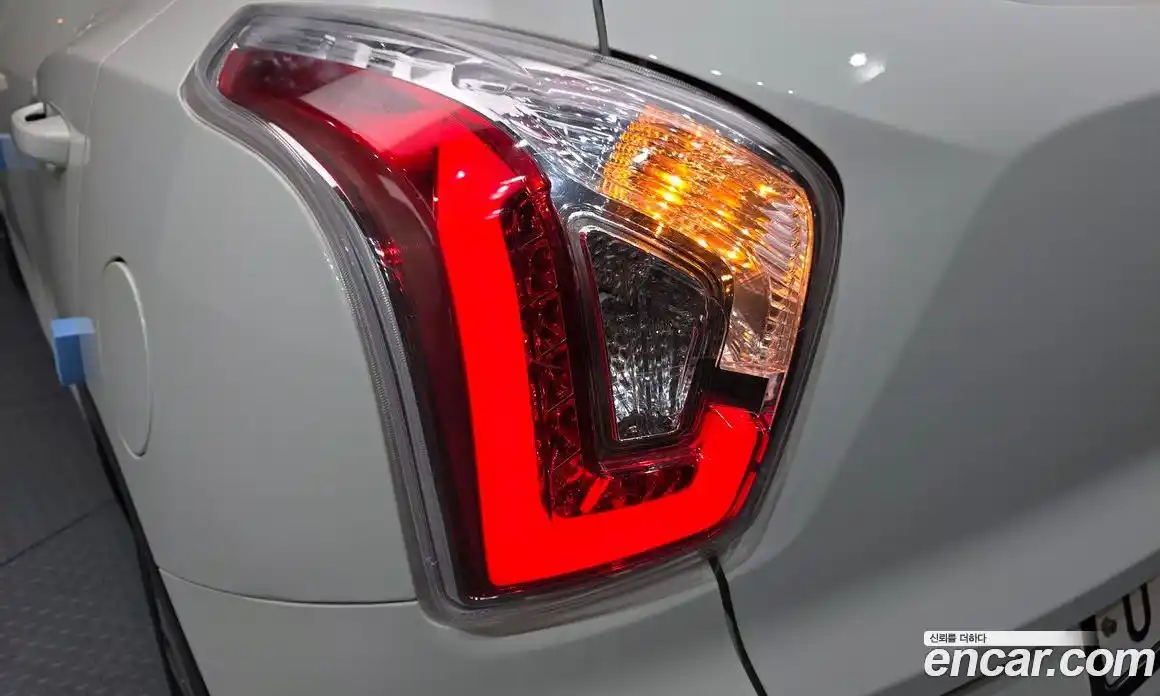 SsangYong TIBOLI 2017 1.6 автомат (гидро), фото 9