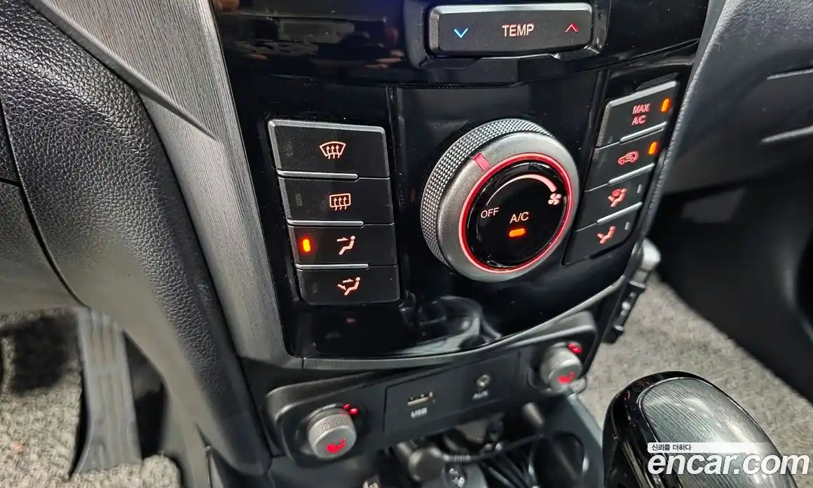 SsangYong TIBOLI 2017 1.6 автомат (гидро), фото 15