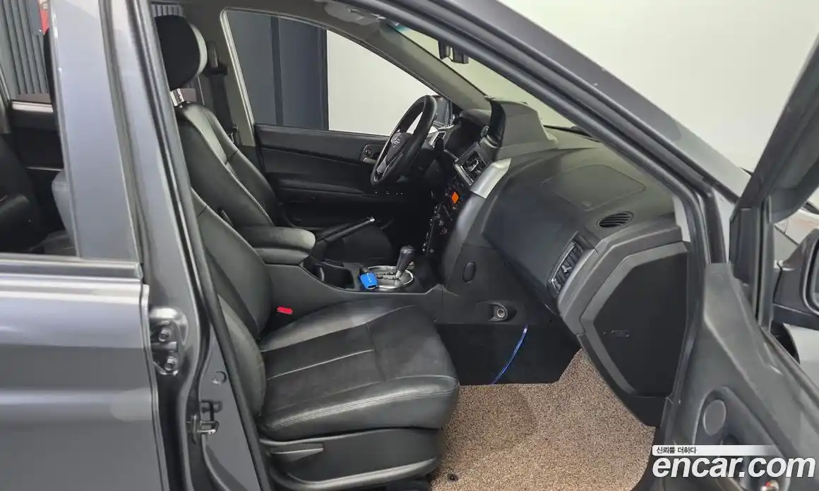 SsangYong Korando 2017 2.2 автомат (гидро), фото 11