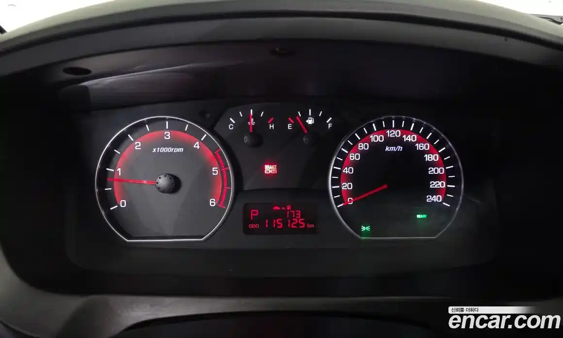 SsangYong Korando 2017 2.2 автомат (гидро), фото 8