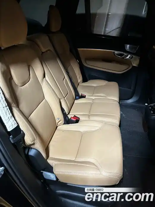 Volvo XC90 2023 2.0 автомат (гидро), фото 16