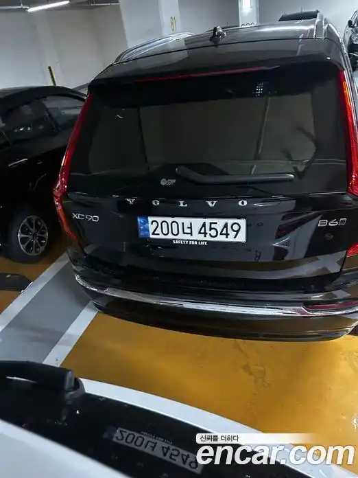 Volvo XC90 2023 2.0 автомат (гидро), фото 18