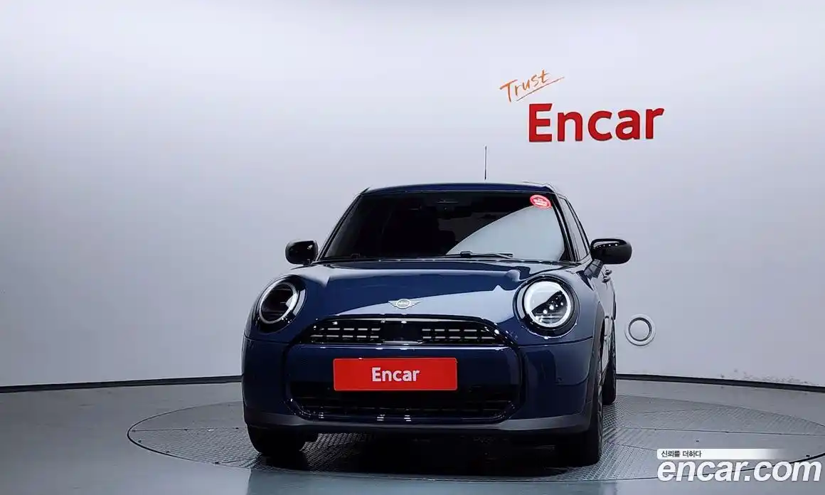 Mini Cooper 2025 2.0 автомат (гидро), фото 3