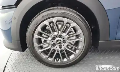 Mini Cooper 2025 2.0 автомат (гидро), миниатюра 5