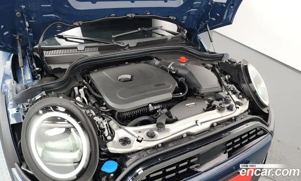 Mini Cooper 2025 2.0 автомат (гидро), фото 6