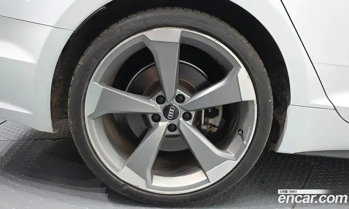 Audi A5 2019 2.0 автомат (гидро), фото 5
