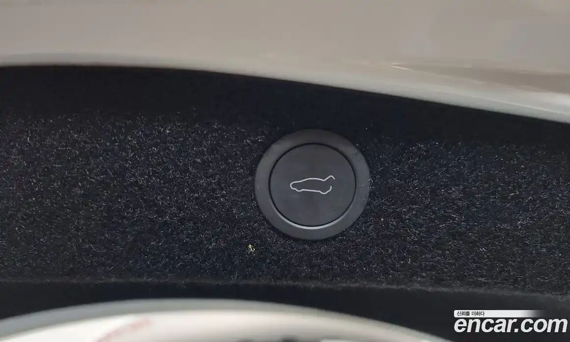 Tesla Model 3 2024 0.2 автомат (гидро), фото 24 Tesla Model 3 2024 0.2 автомат (гидро), фото 24