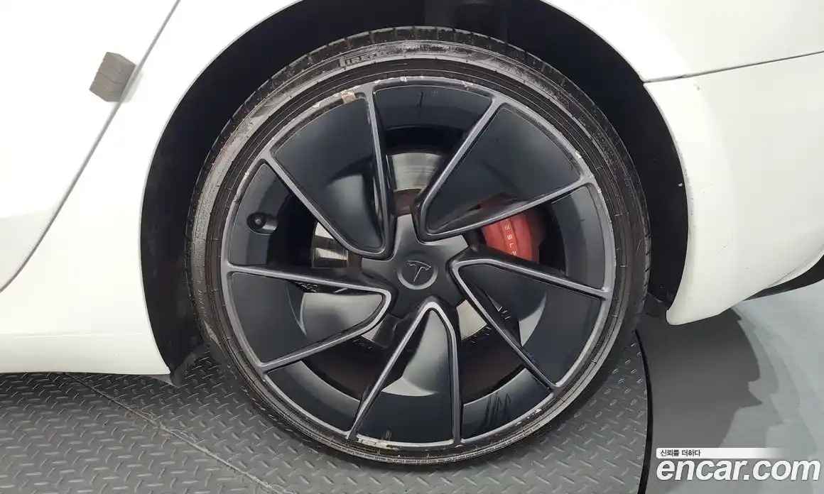 Tesla Model 3 2024 0.2 автомат (гидро), фото 7 Tesla Model 3 2024 0.2 автомат (гидро), фото 7