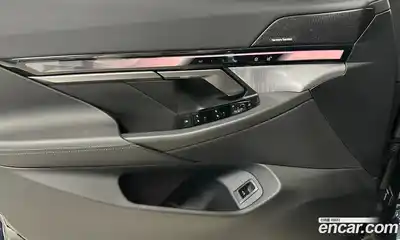 BMW 5 серия 2025 2.0 автомат (гидро), миниатюра 12