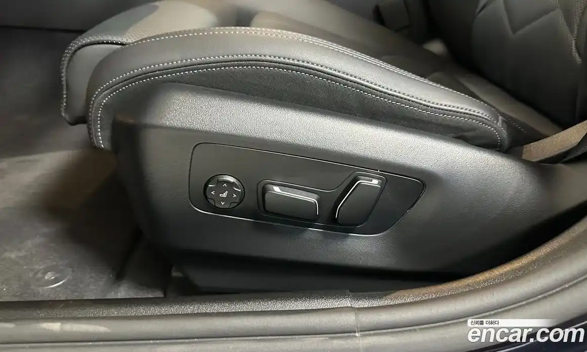 BMW 5 серия 2025 2.0 автомат (гидро), фото 13