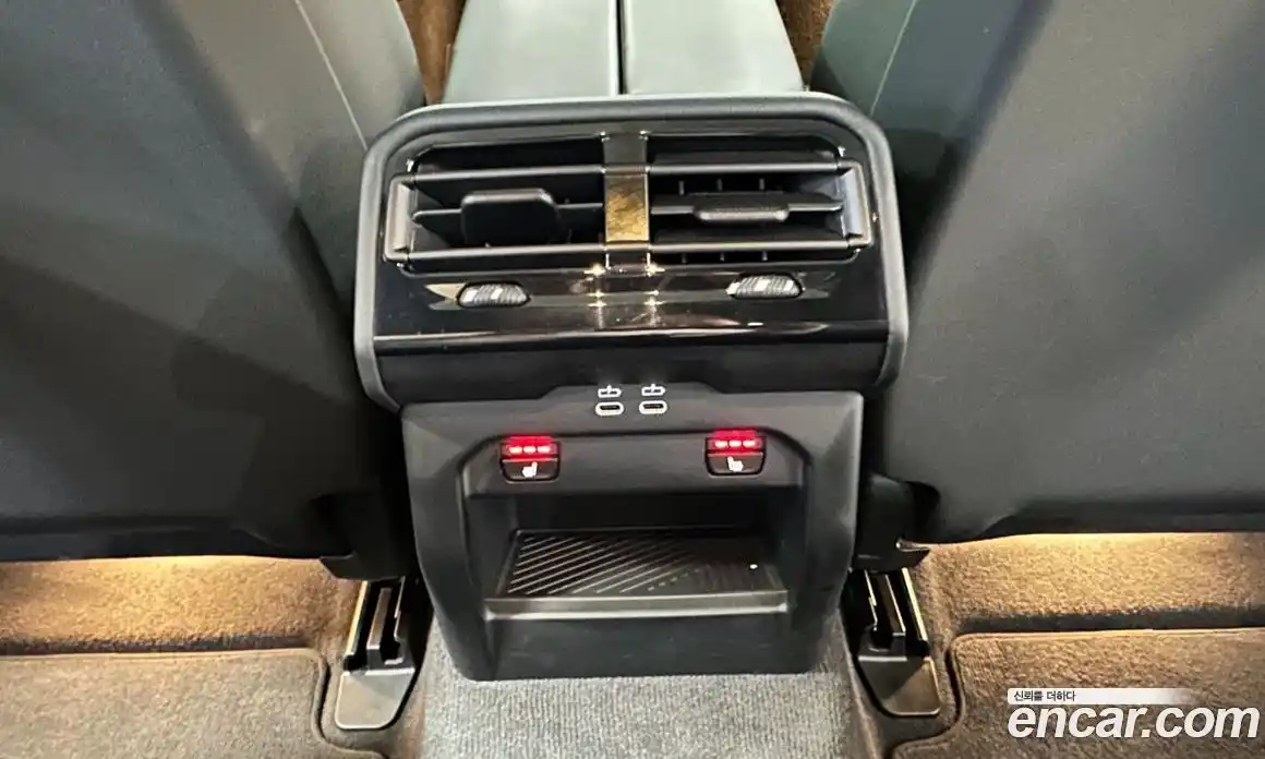 BMW 5 серия 2025 2.0 автомат (гидро), фото 19