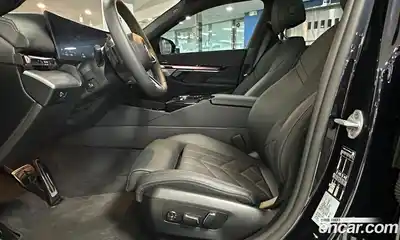BMW 5 серия 2025 2.0 автомат (гидро), миниатюра 10